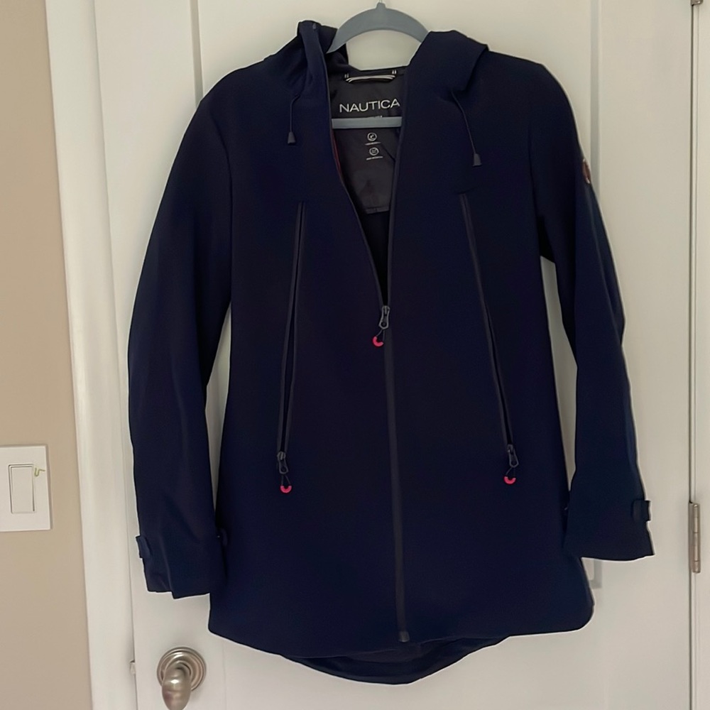 Navy blue Nautica raincoat with hood